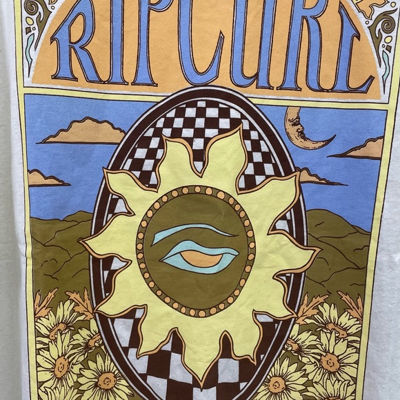 Women’s Tee Shirt with Sun Design in Cream by Rip Curl - Large - Picture 2 of 5